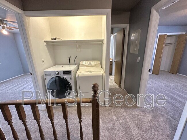 Building Photo - 1749 W 1020 N