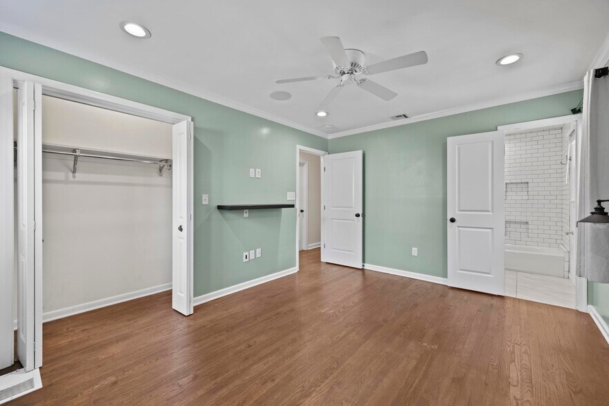 Building Photo - 8312 Savage Guilford Rd