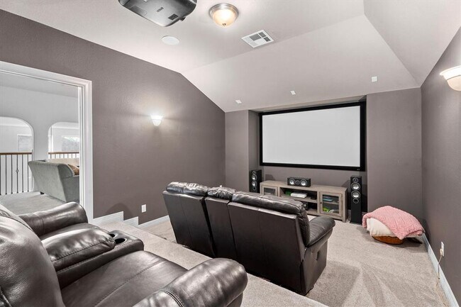 Building Photo - 27121 Holtwood Grove Rd