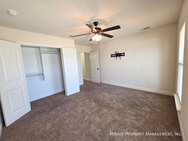 Building Photo - 9411 Sedona Ave