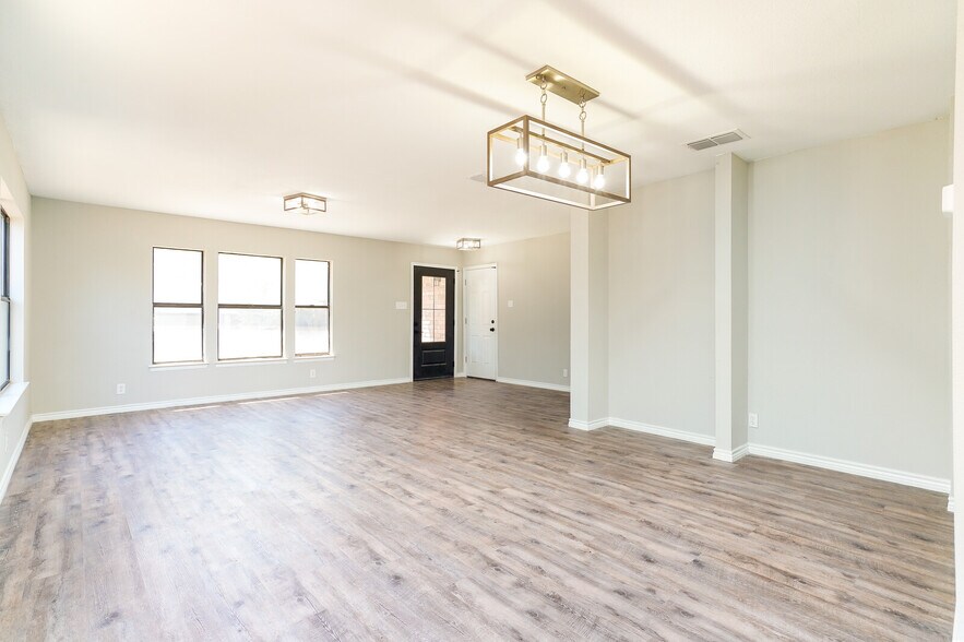 Building Photo - 11315 Morino Park