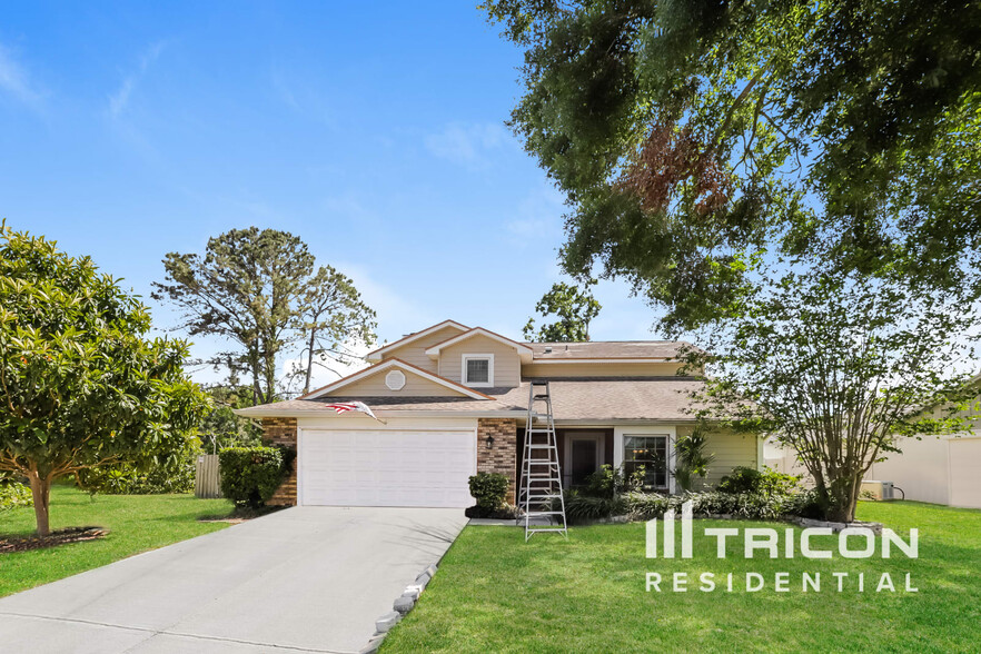 Primary Photo - 2421 Arborwood Dr