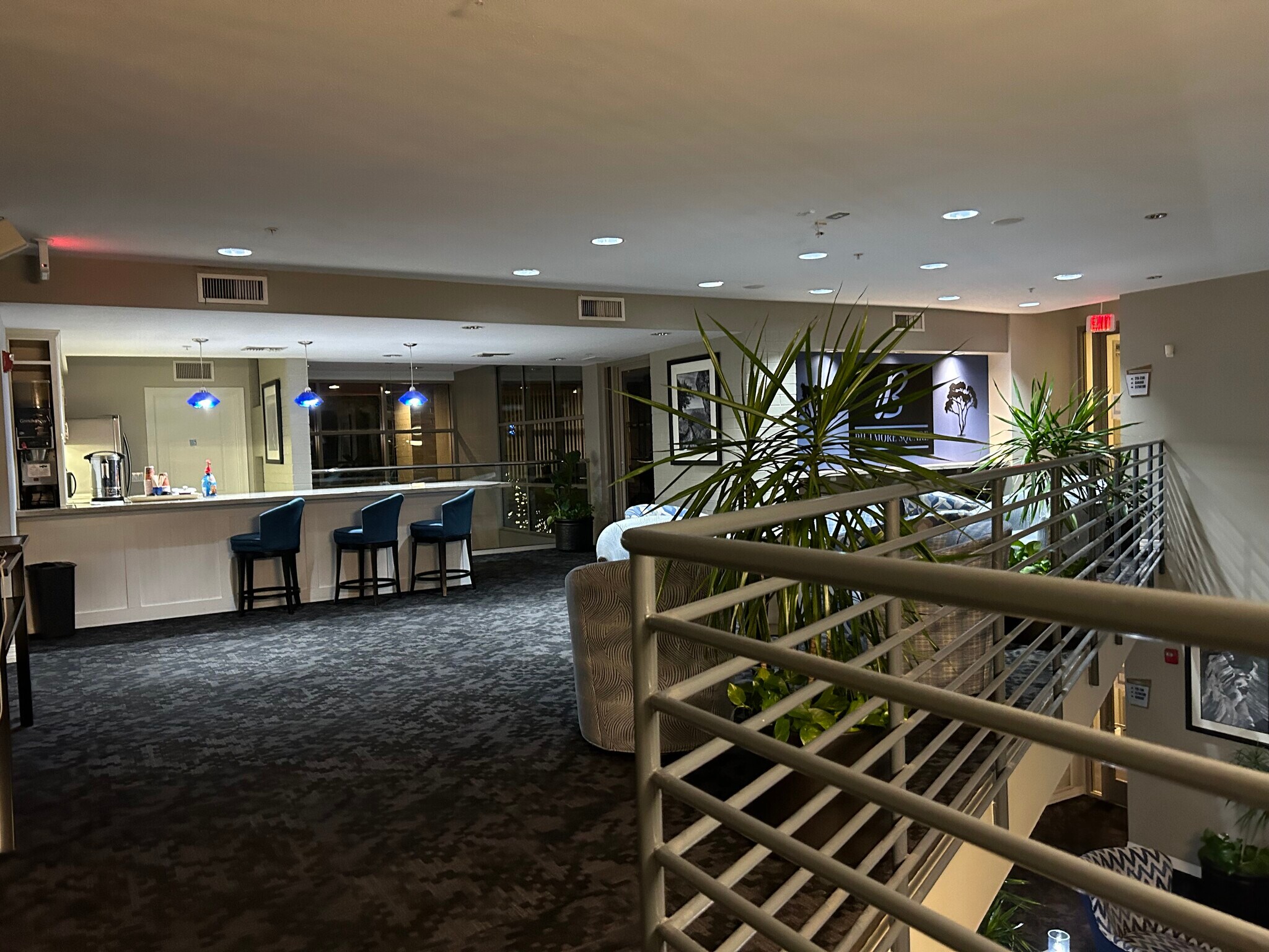 Building Photo - 1701 E Colter St