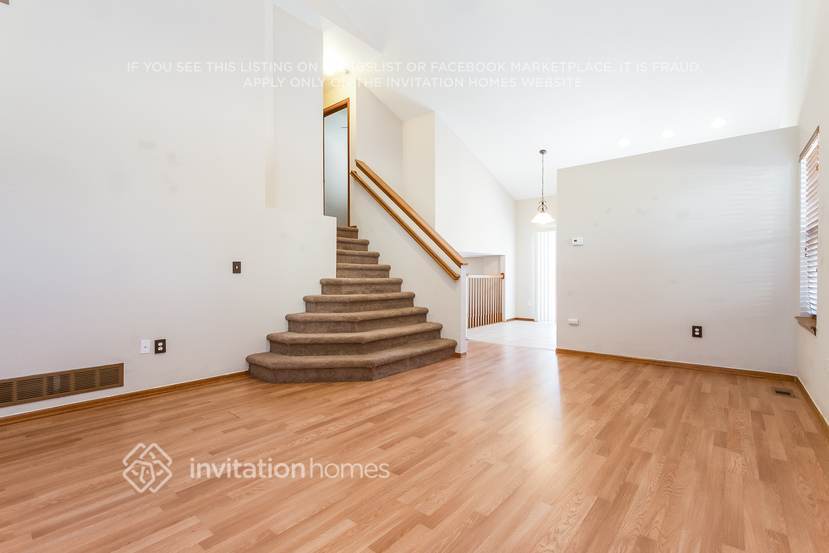 Building Photo - 21731 E Kent Dr