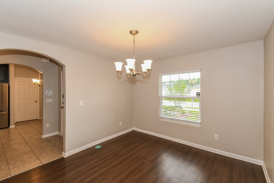 Building Photo - 1972 Cherokee Cove Trail