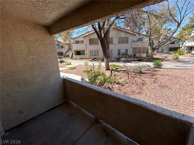 Building Photo - 3065 Casey Dr