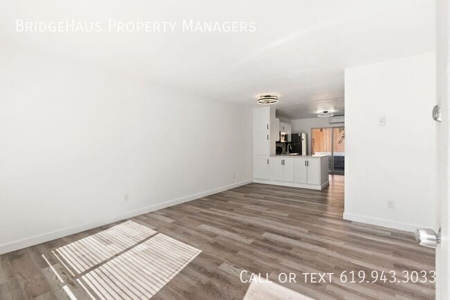 Building Photo - 6644 Bell Bluff Ave