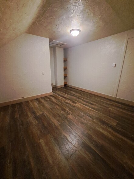 Bedroom 3 - 707 State Street