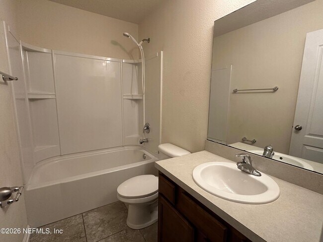 Building Photo - 794 Servia Dr
