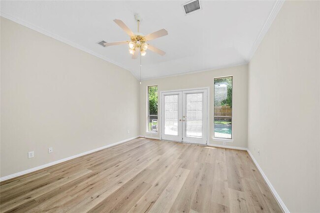 Building Photo - 3106 Rainbow Ct
