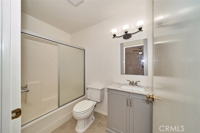 Building Photo - 433 S Manhattan Pl