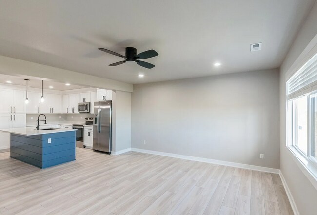 Building Photo - 14437 Springbrook Trl