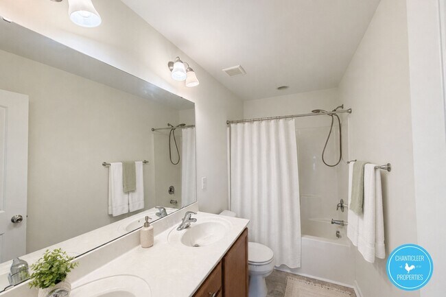 Building Photo - 9917 Sweet Basil Dr