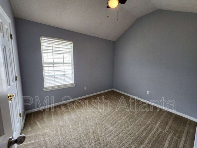 Building Photo - 1219 Quail Hunt Dr