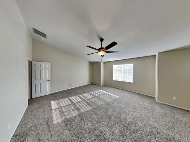 Building Photo - 88208 Whisper Oaks Rd