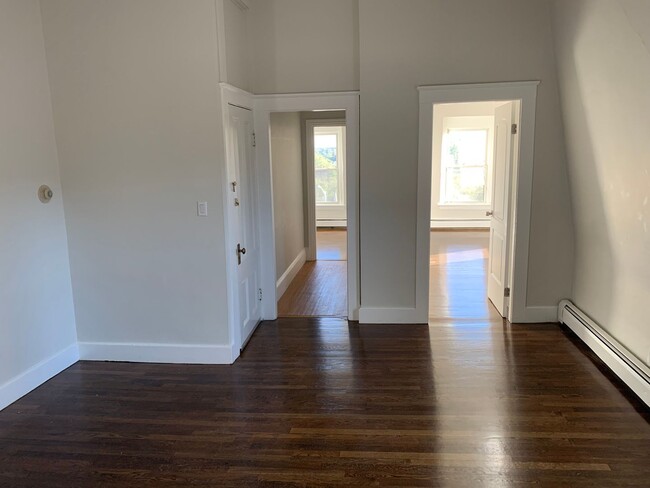 Building Photo - 38 Summer St