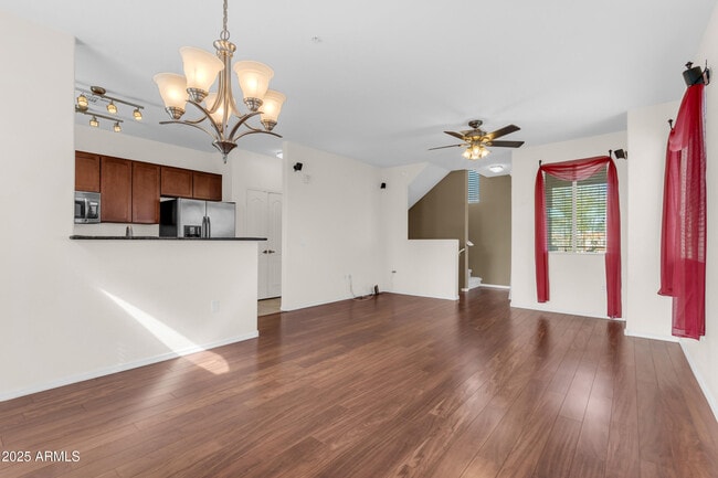 Building Photo - 240 W Juniper Ave