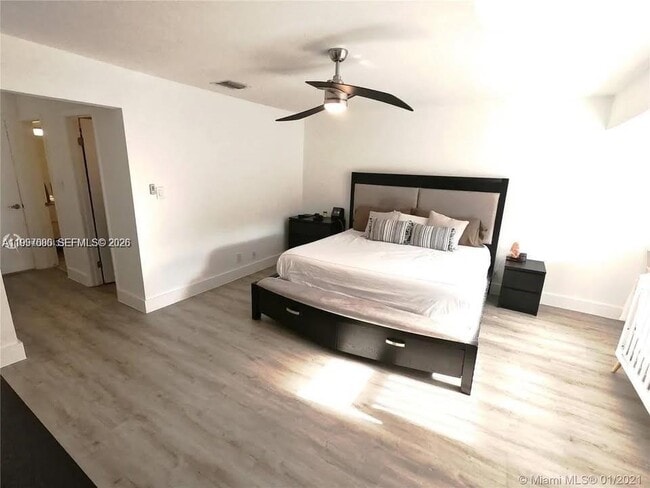 Building Photo - 8243 NW 8th Ct