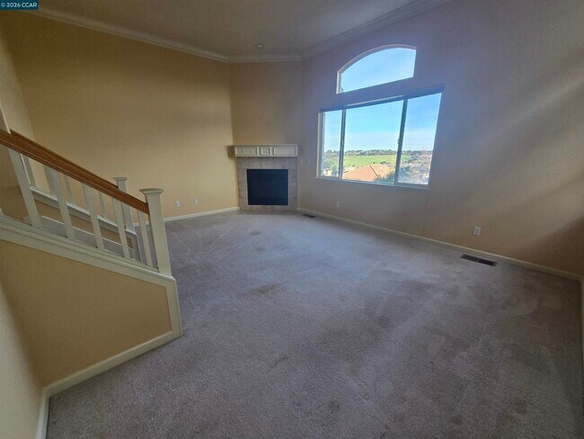 Building Photo - 894 Bridgeway Cir