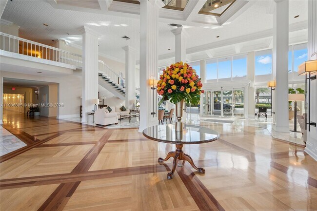 Building Photo - 2100 S Ocean Ln