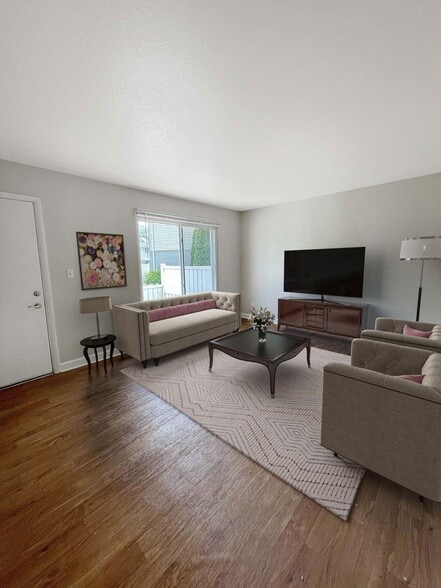 Primary Photo - Coolidge Place Townhomes