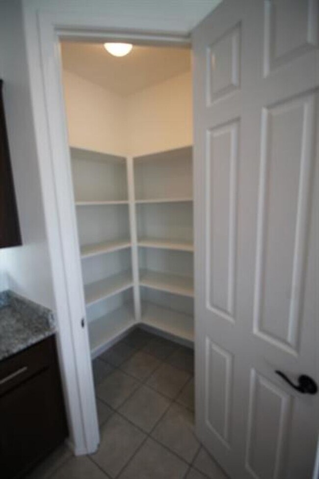 Building Photo - STUNNING 4-Bedroom + Den Home in Gladden Farms!!!!! SOLAR PANELS!!!