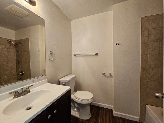 Building Photo - Charming Single-Level Home Featuring New Hardwood Floors, Bright Bedrooms & Open-Concept Living