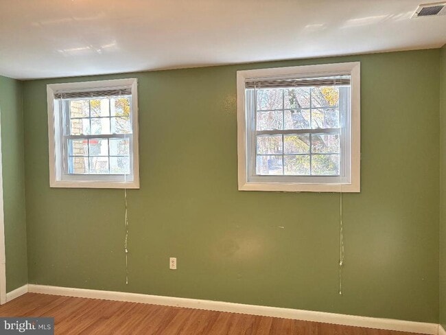 Building Photo - 5315 Manorfield Rd