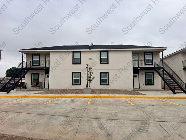 Primary Photo - Brand new apartments