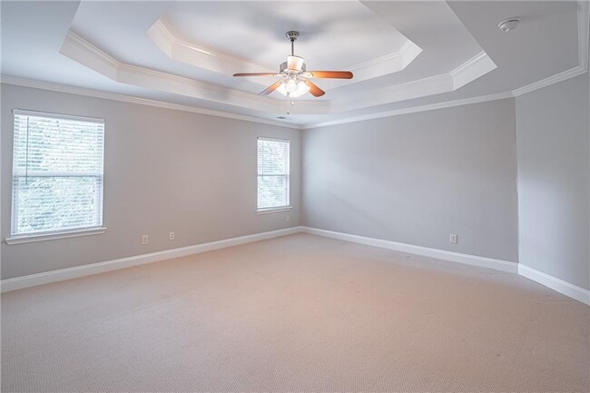 Building Photo - 2668 Lake Manor Circle