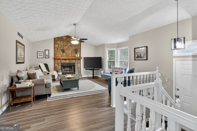 Building Photo - 2562 Kennesaw Springs Ct