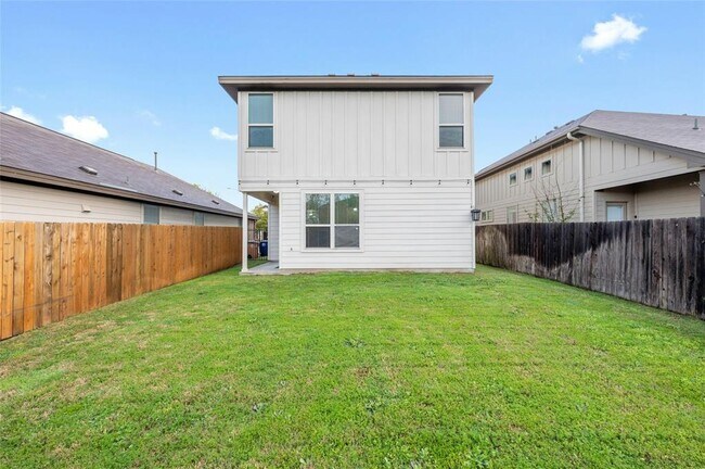 Building Photo - 9924 Milla Cir