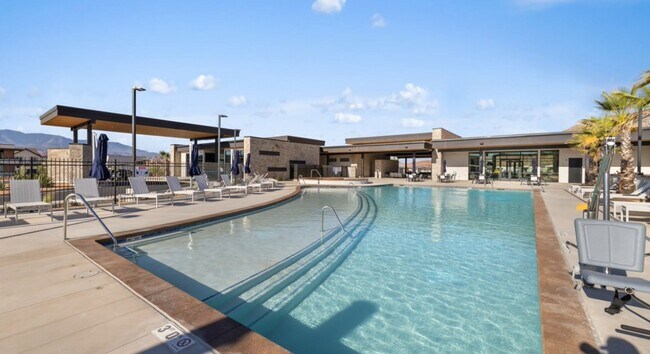 Building Photo - A Lovely 3 Bedroom Townhome designed for Elevated Living!