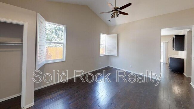 Building Photo - 823 Prairie Star Cir