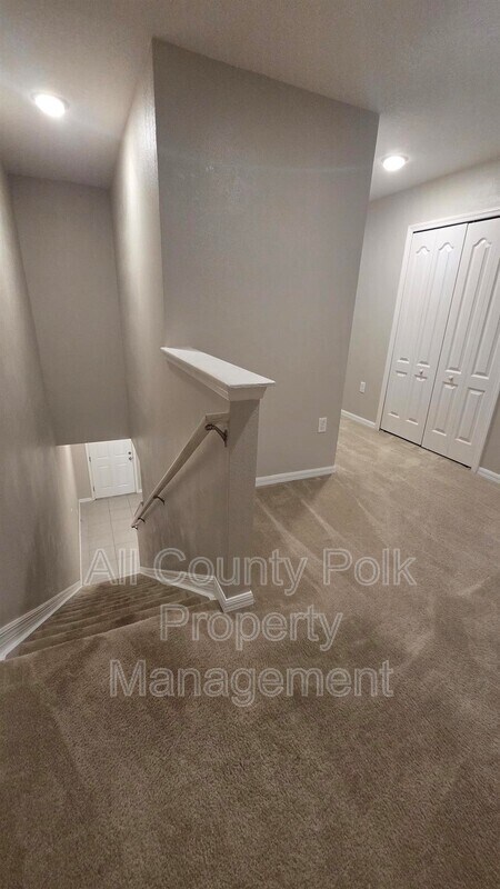 Building Photo - 3867 Hampstead Ln