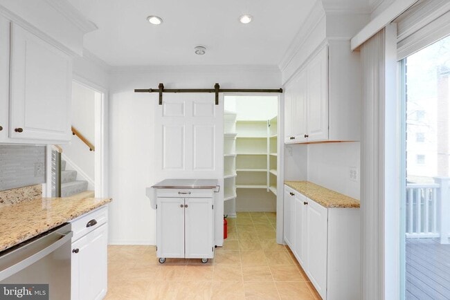 Building Photo - 3848 Brighton Ct