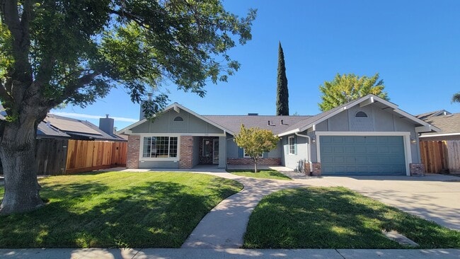 Primary Photo - 3612 Wild Palms Dr