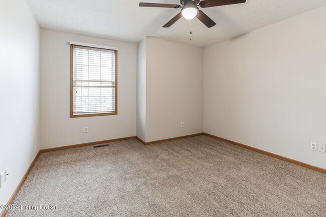 Building Photo - 10102 Winding River Way