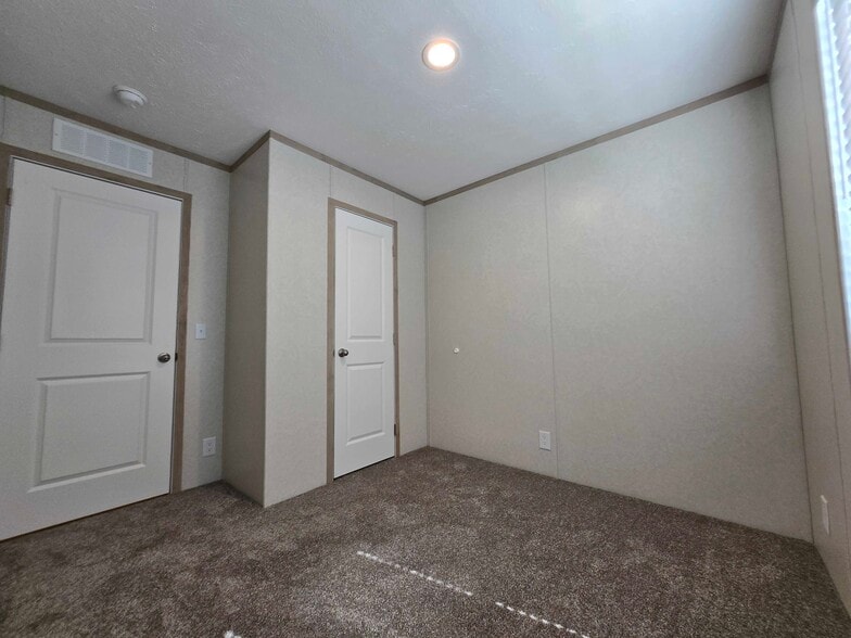 Building Photo - 52436 Winston Ct