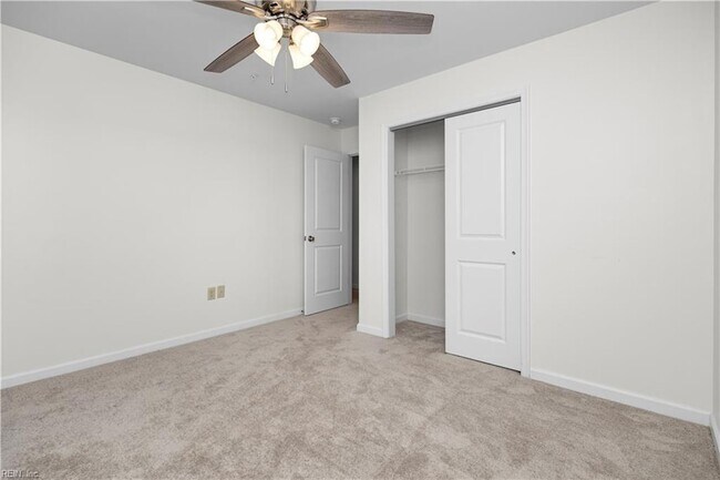 Building Photo - 414 Delaware Ave