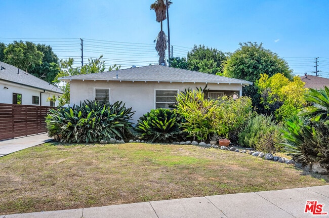 Building Photo - 4225 Campbell Dr
