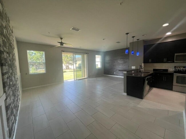 Building Photo - 15221 Sunrise Grove Ct