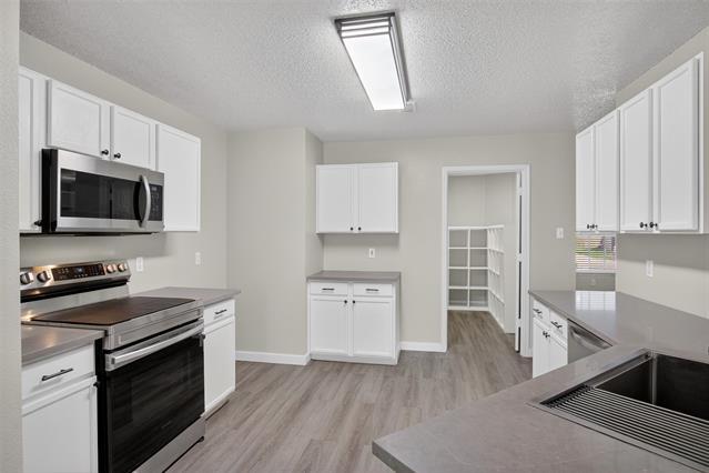 Building Photo - 8412 Widgeon Way