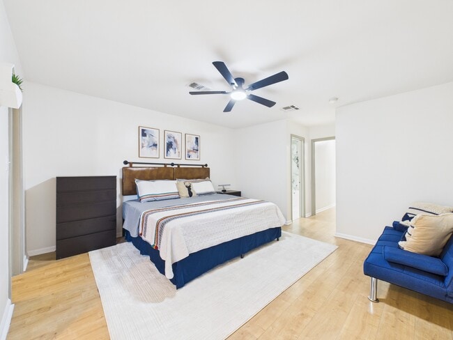 Building Photo - 7836 Bateman Ln