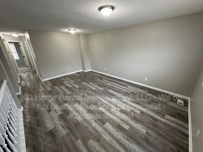 Building Photo - 1259 Petzold Dr