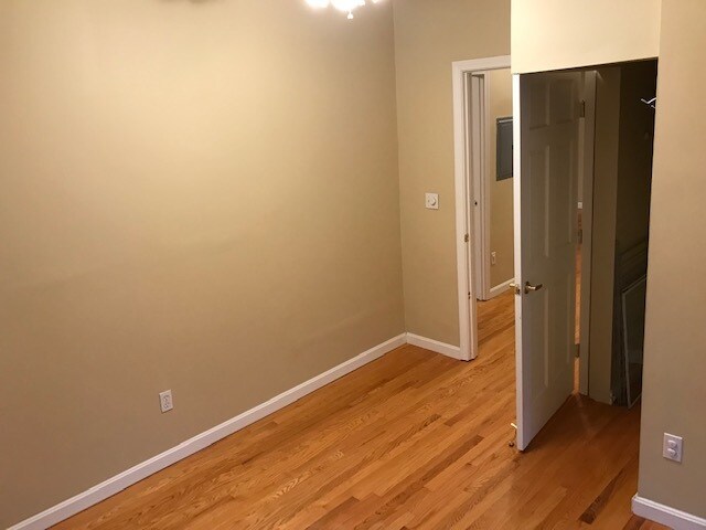 Building Photo - 29 Cameron Ave