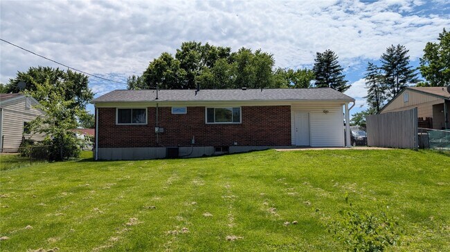 Building Photo - 3220 Highgate Ln