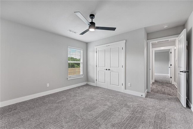 Building Photo - 55 Watson Ln