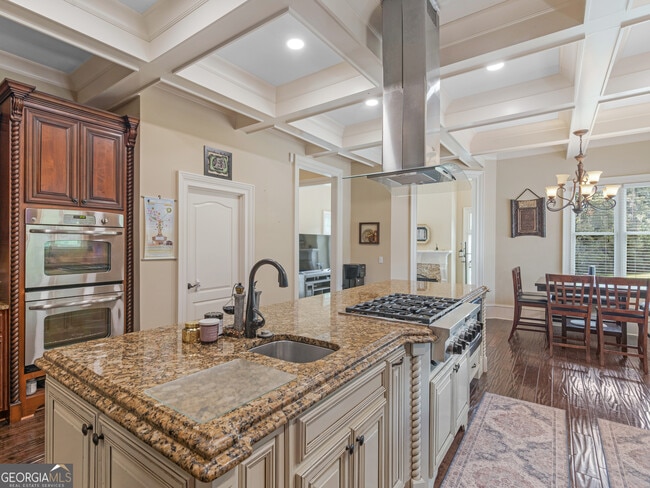 Building Photo - 1695 Whitley Rd