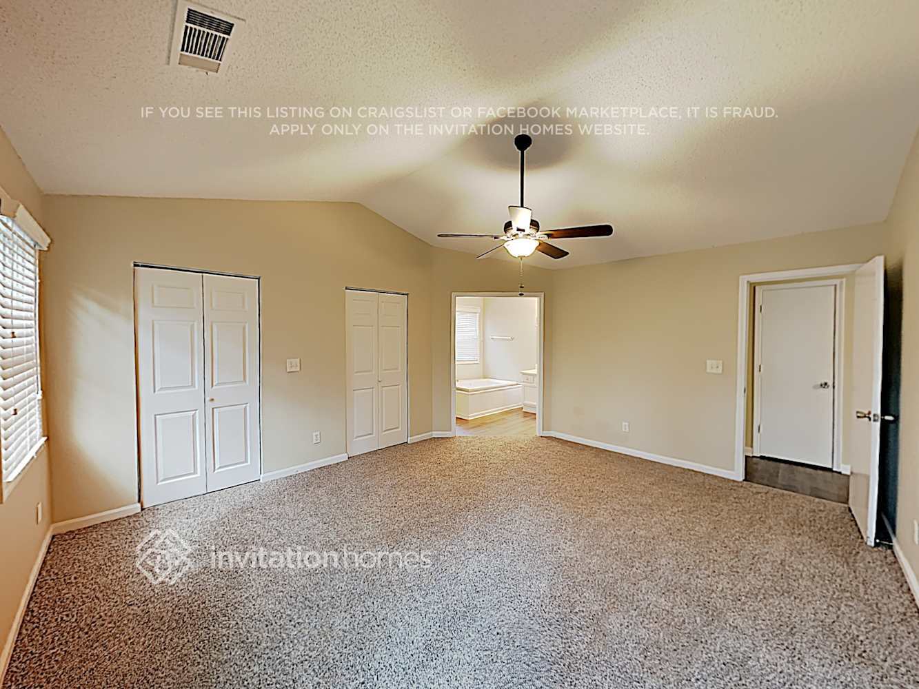 Building Photo - 5995 Bayside Dr NW